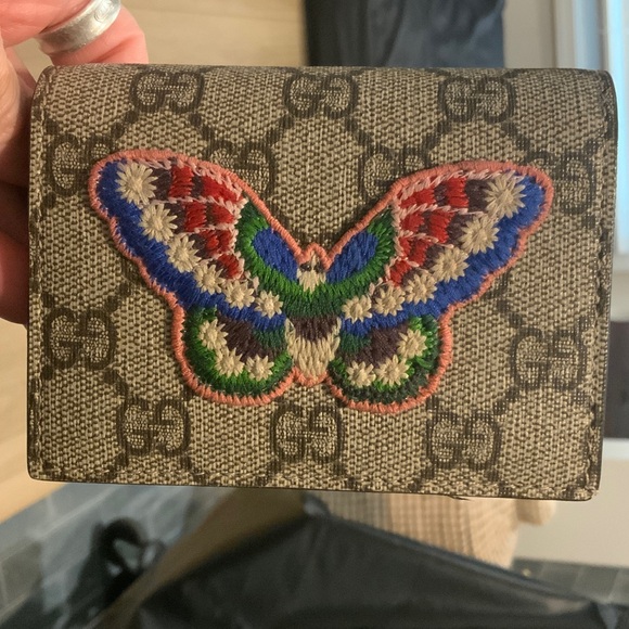 Gucci compact Wallet GG 456867 Butterfly Japan Exclusive - Picture 1 of 11